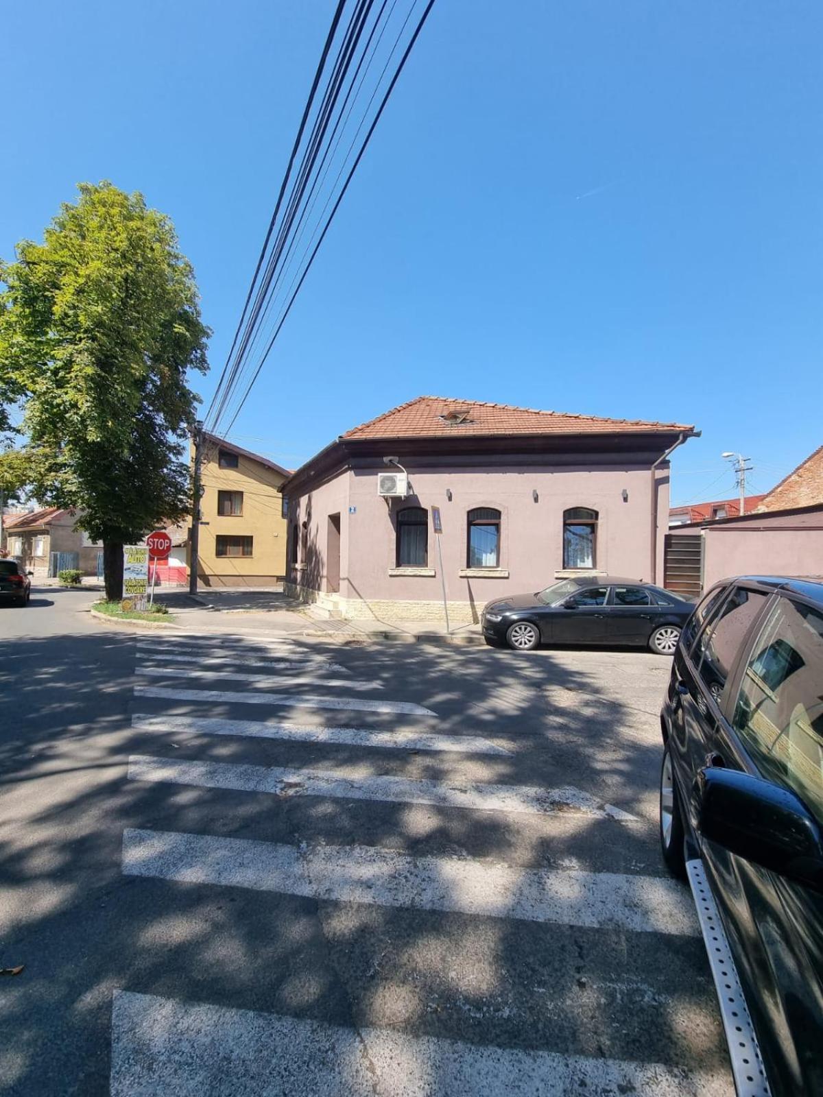 Laci Lak Modern Apartment Oradea Εξωτερικό φωτογραφία
